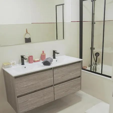 La Du 7eme Art - 6 Personnes - Havre Cosy Orthez